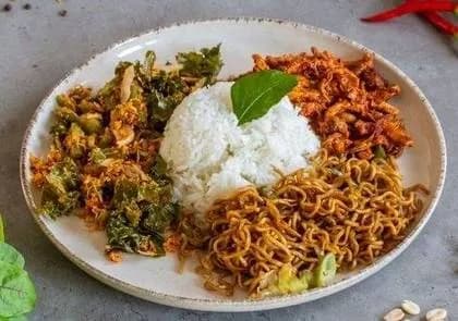 Nasi Campur Bali