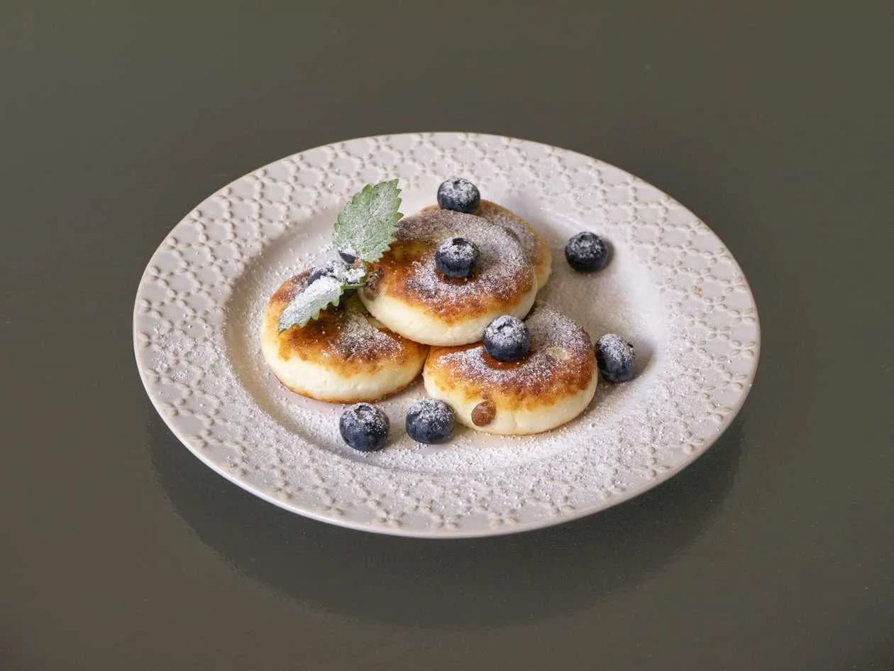 Cheesecakes with Raisins