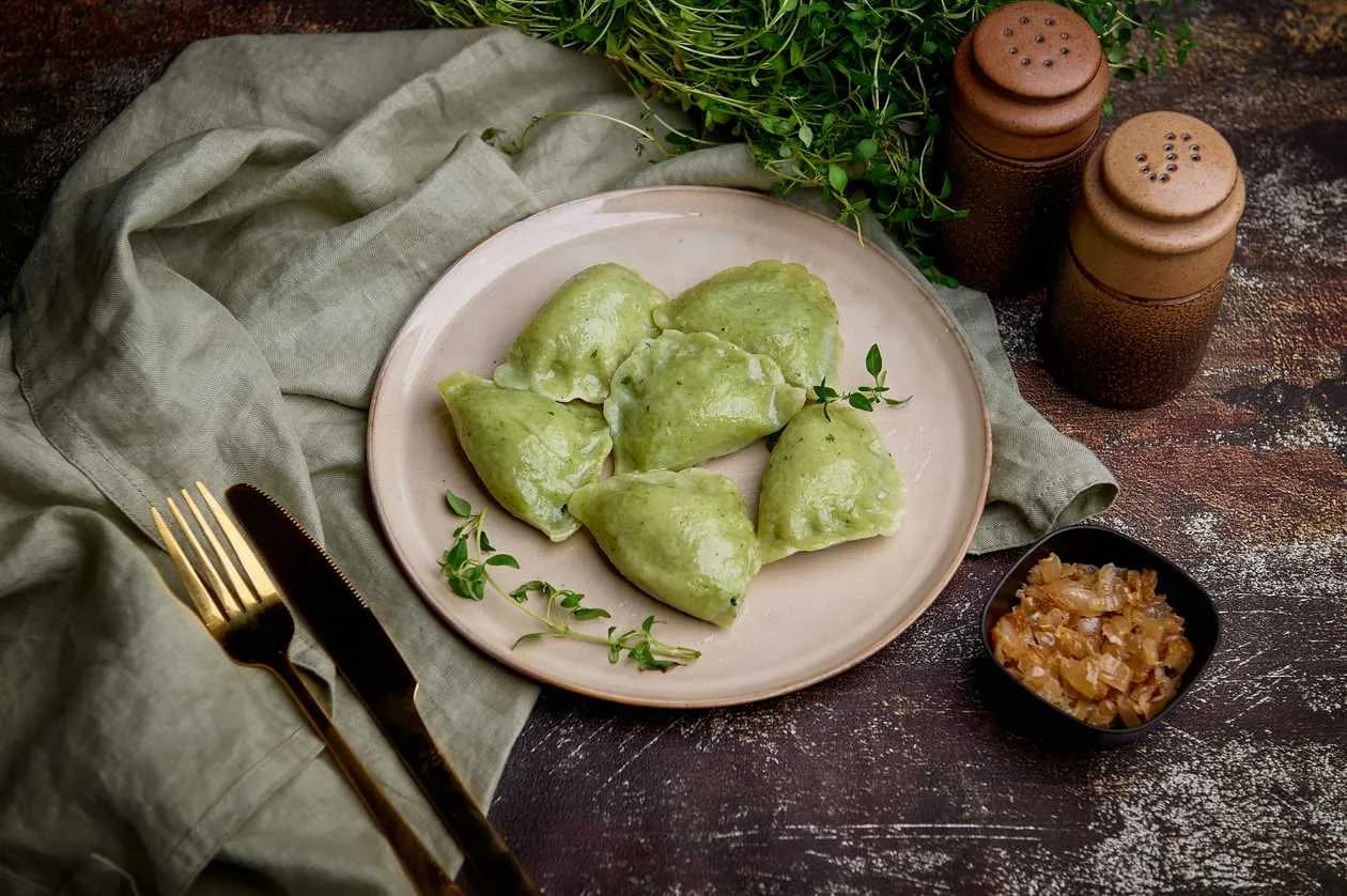 Pierogi ze szpinakiem i serem 6 szt.