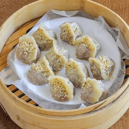 Jiaozi with Lentils, Carrot and Zucchini