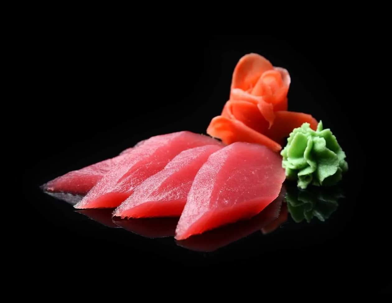 Sashimi tuńczyk
