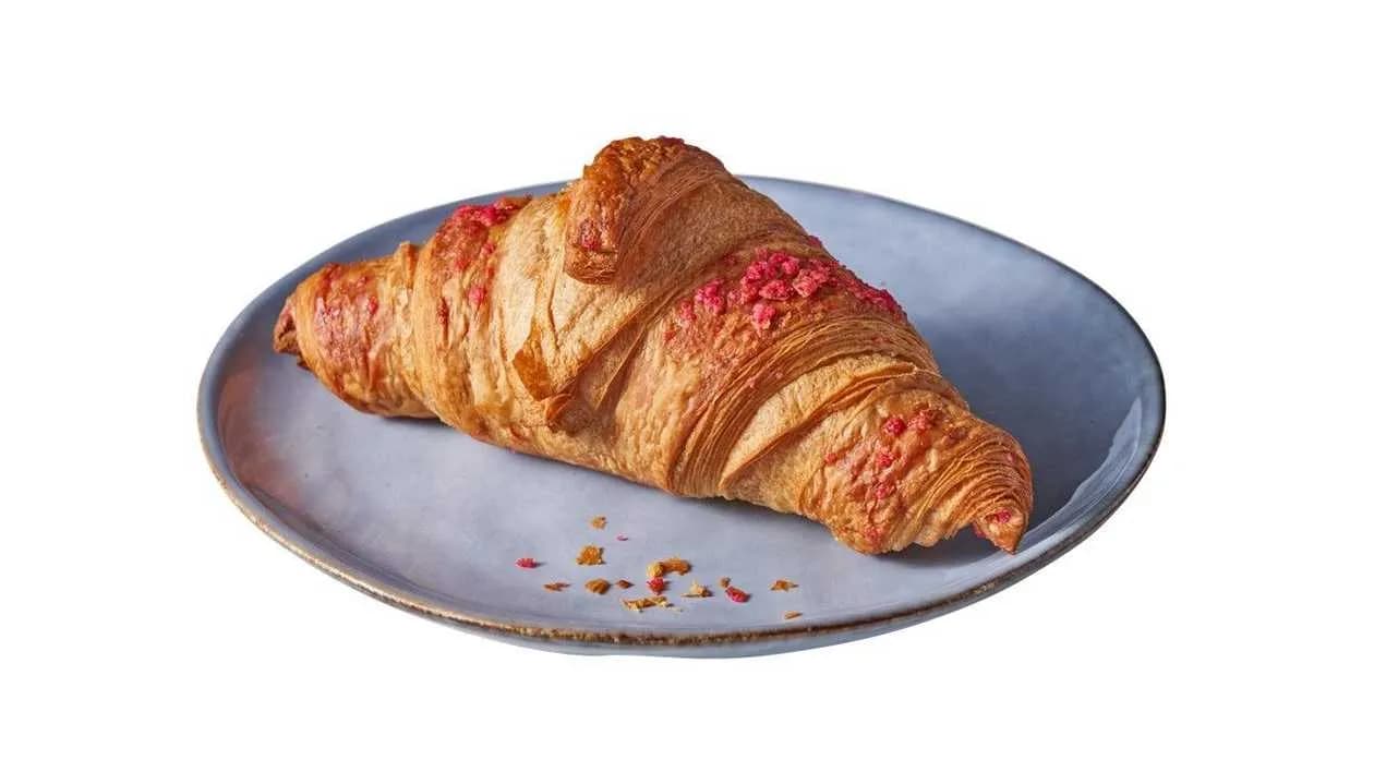 Croissant z maliną