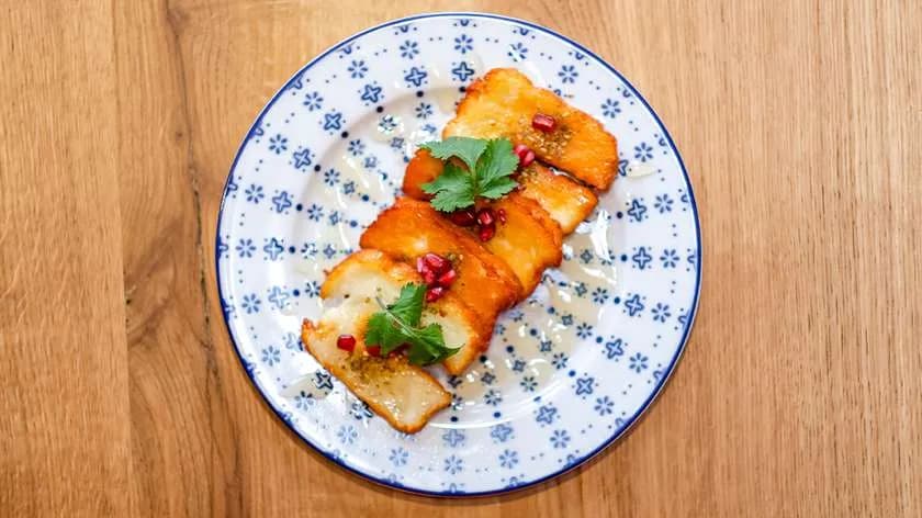 Fried Halloumi with Honey, Olive Oil and Vinegar
