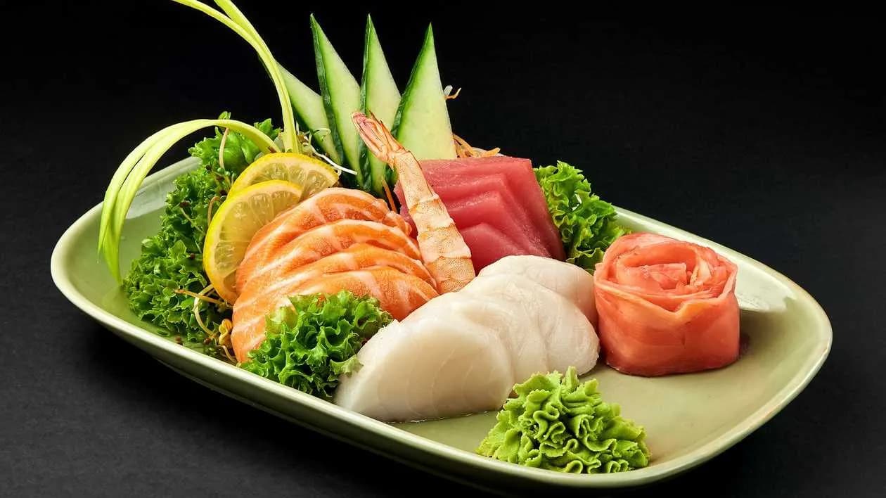 Sashimi Set Ume 12 pieces.