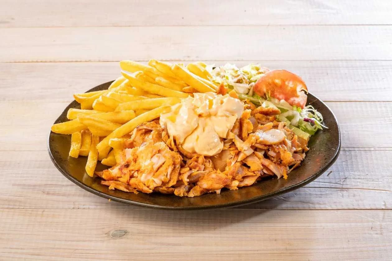 Kebab Plate with Cheese Sauce