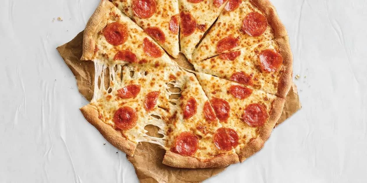 PIZZA PEPPERONI Duza