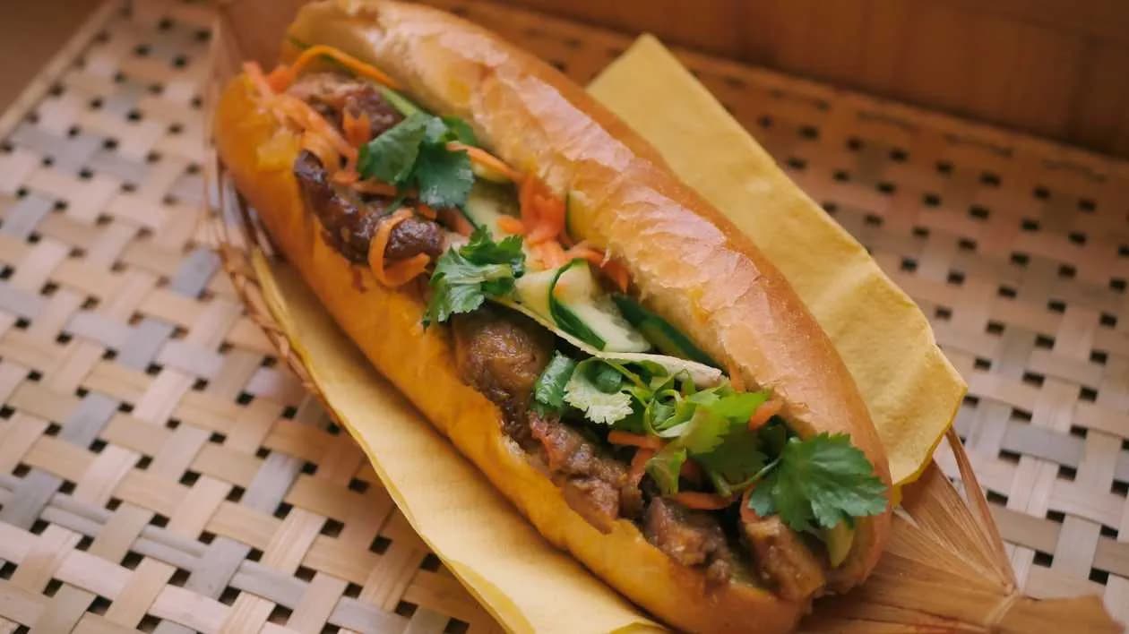 Bánh Mì with grilled pork
