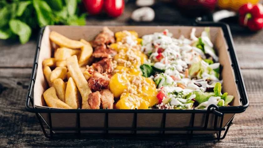 Duże danie z frytkami "Orzeszkura"