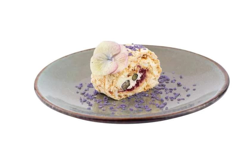 Migdałowa rolada bezowa (160g)