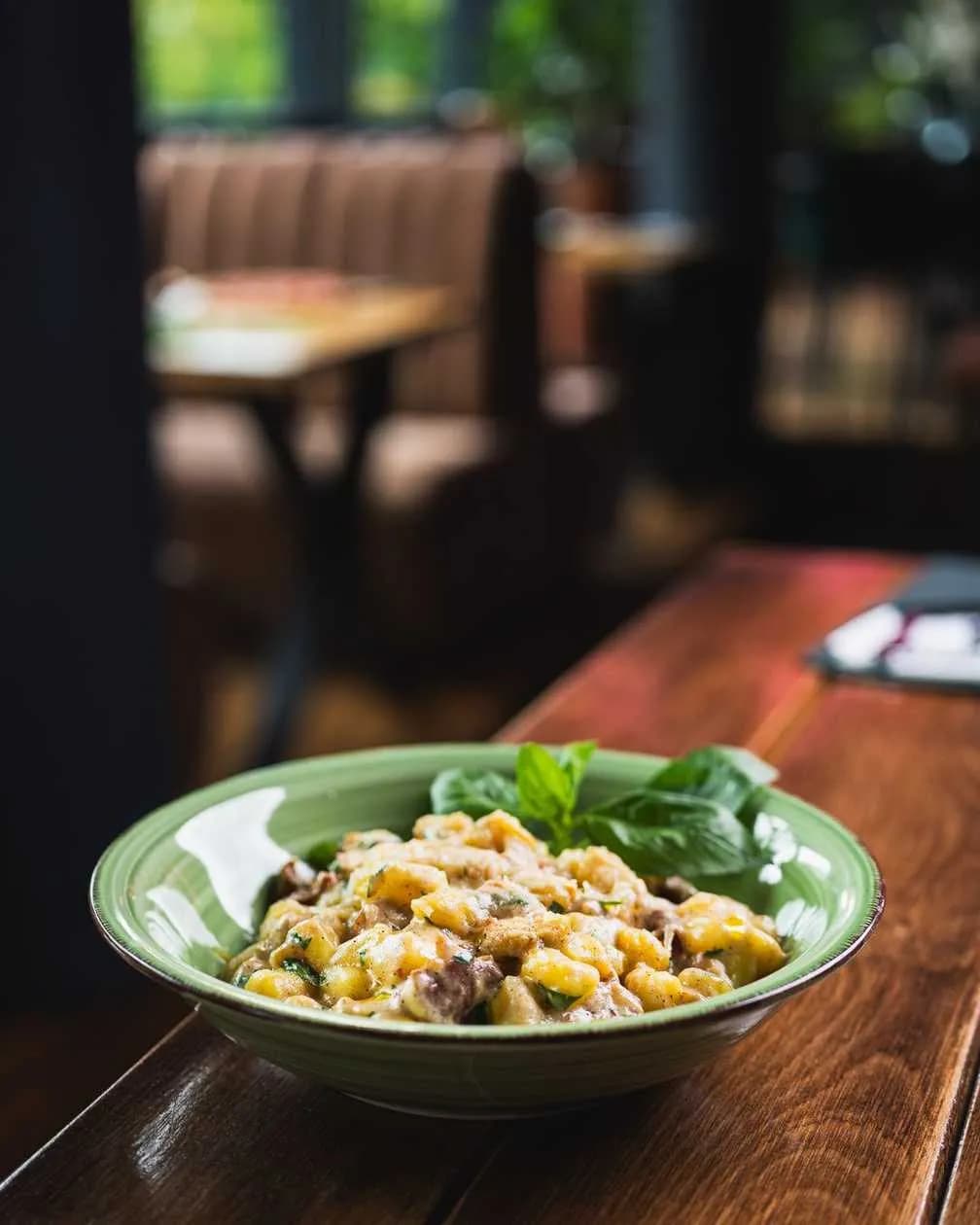 Ziemniaczane chicche z eko kurą