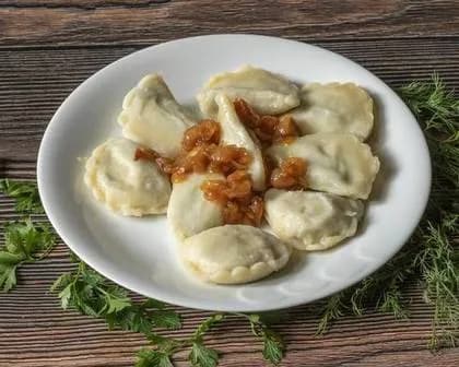 Dumplings with Spinach and Cheese