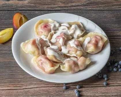 Dumplings with Cherries
