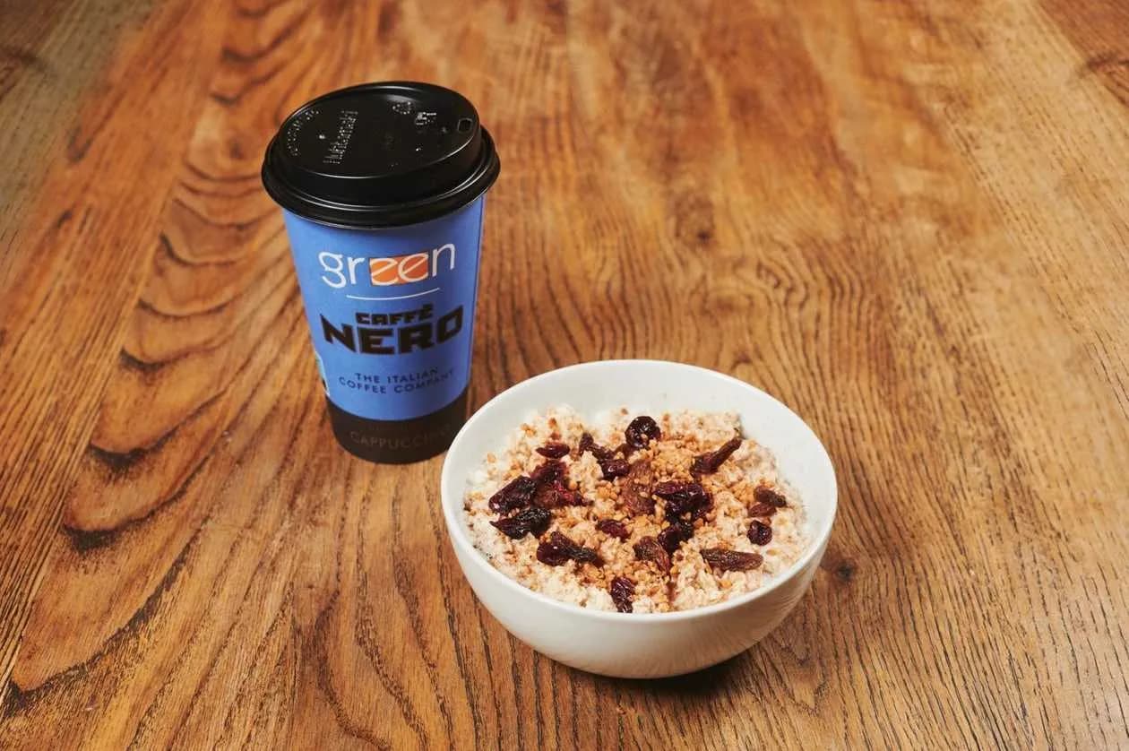 Owsianka + Latte Średnie