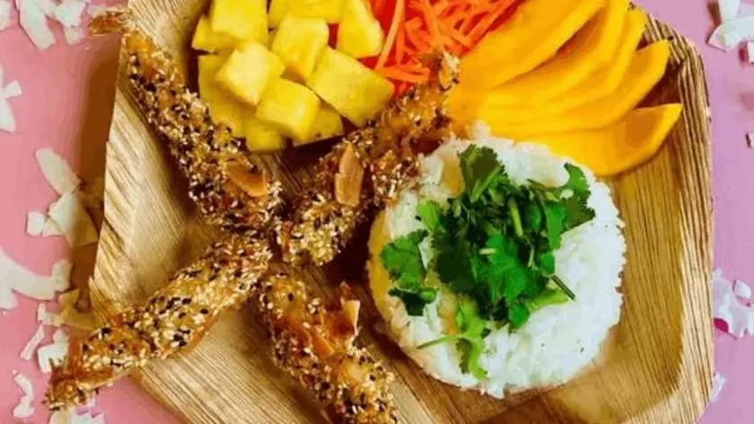 Krewetki z ryżem kokosowym