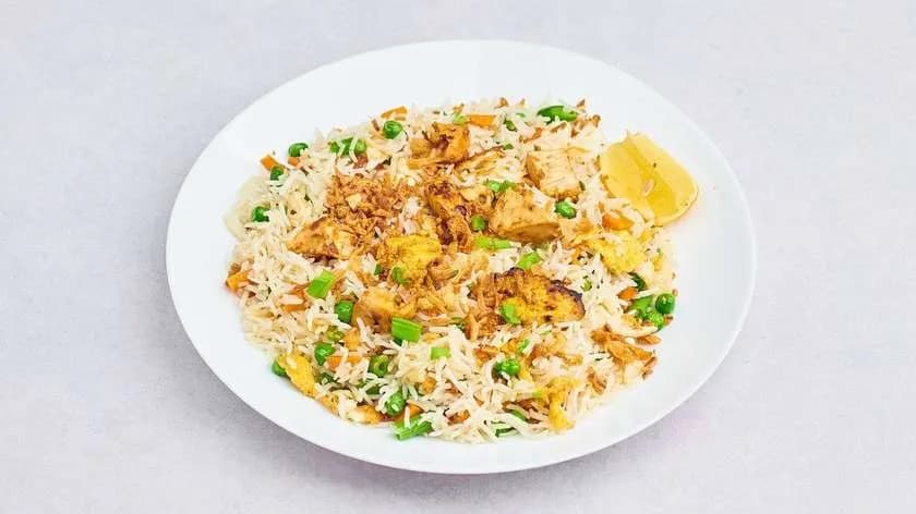 Ryż smażony kurczak