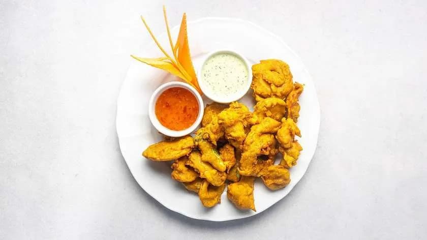 Mixed vegetable pakora