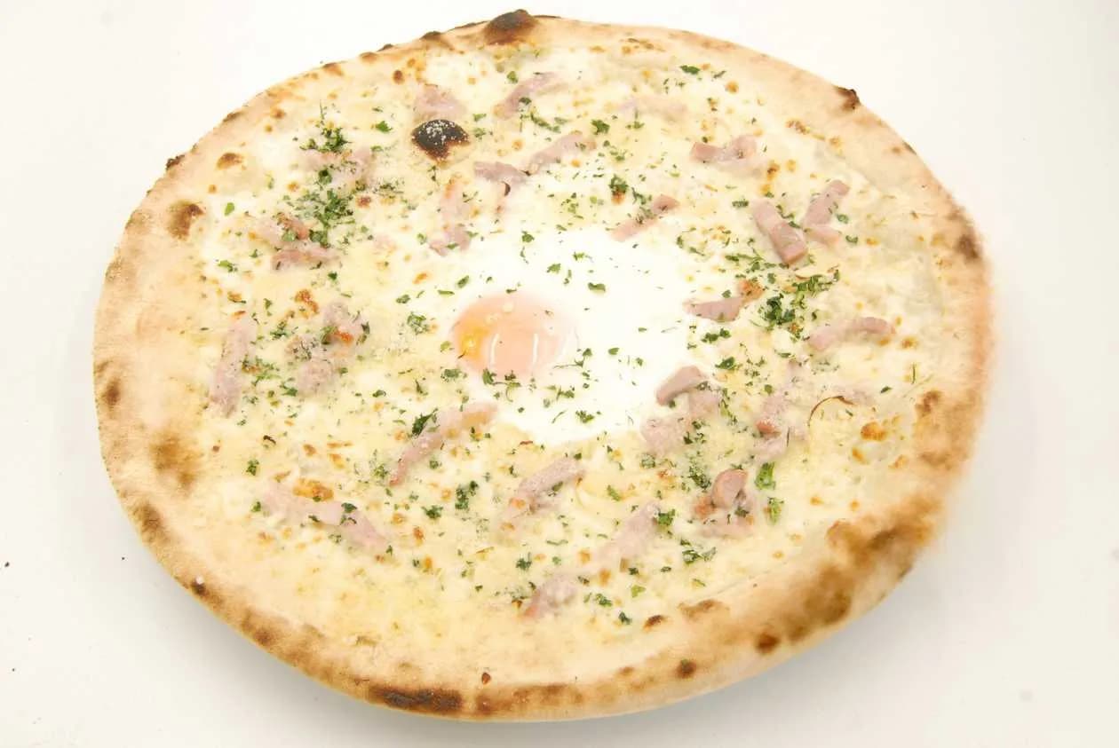 Pizza Carbonara