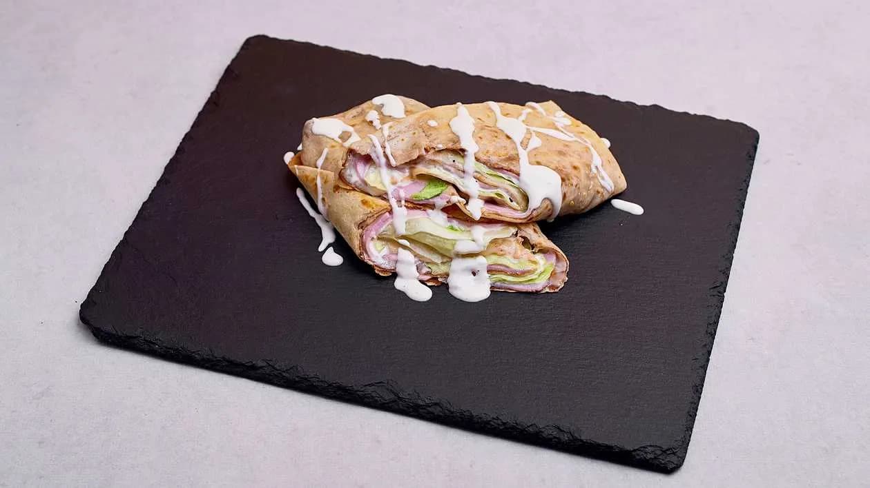 Ham pancake with garlic sauce (300g)