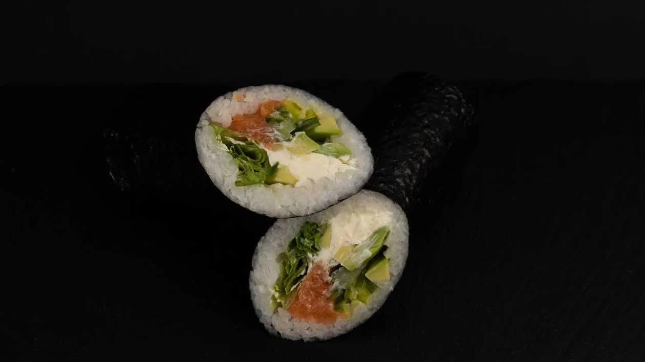 Handroll with Raw Salmon
