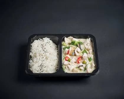 Keang Kieow Waan green curry