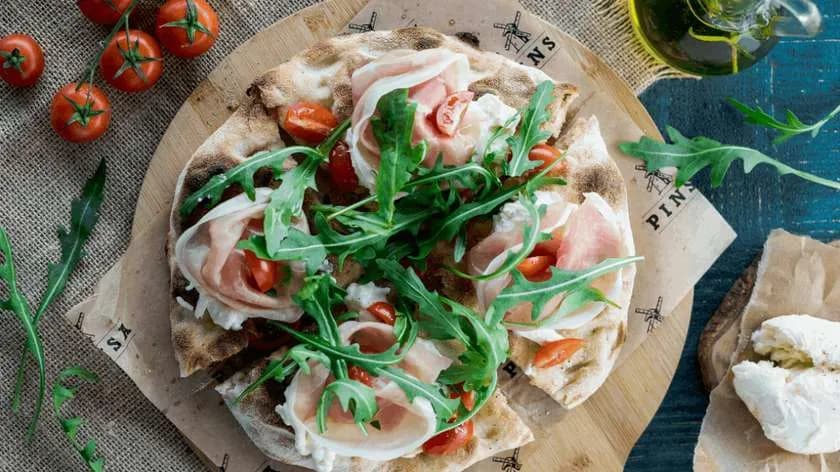 Prosciutto e Stracciatella