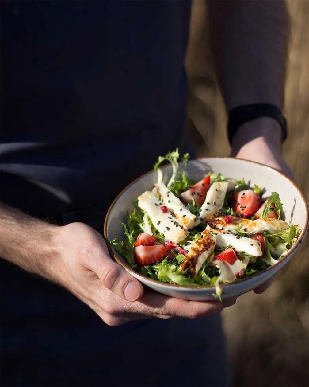 HALLOUMI CHEESE SALAD