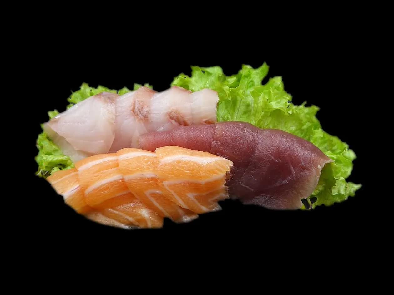 Sashimi 12pcs.