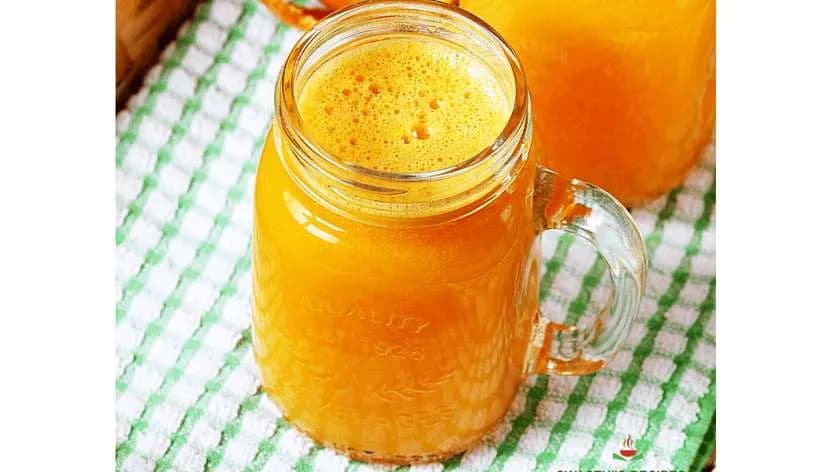 Fresh orange juice