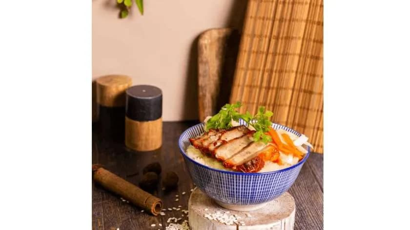 Ryż Kleisty z Char Siu