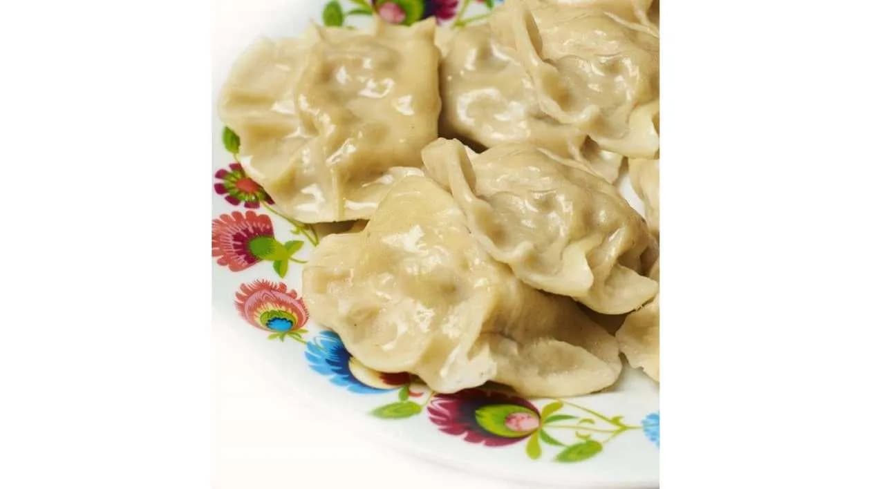 Russian dumplings with cream