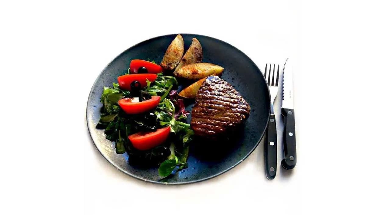 Barbican tenderloin, mixed salad