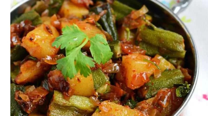 Okra aloo (vegan)