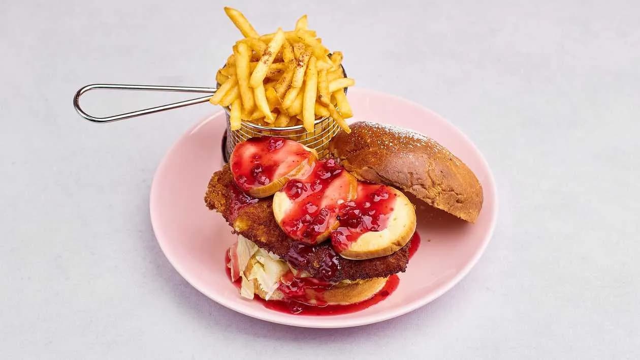 Burger z oscypkiem i żurawiną