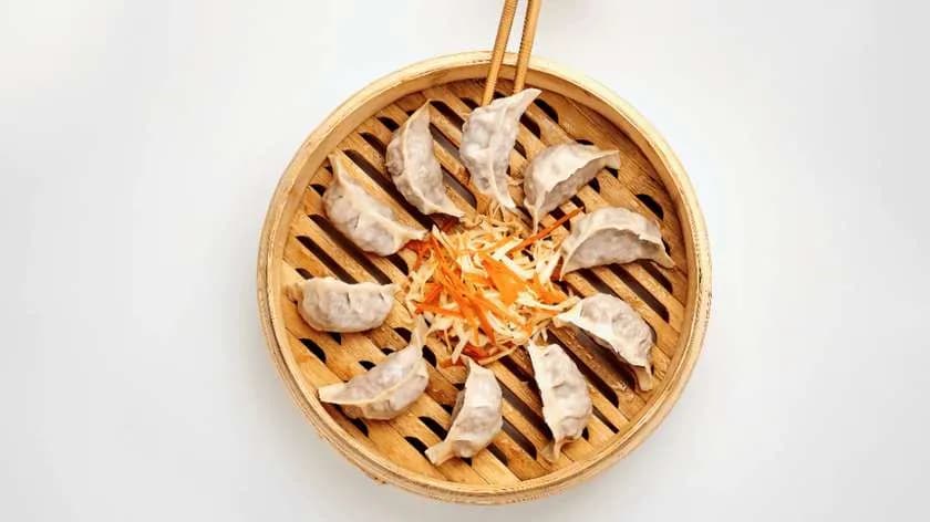 Chińskie pierożki 5 smaków z farszem wołowym