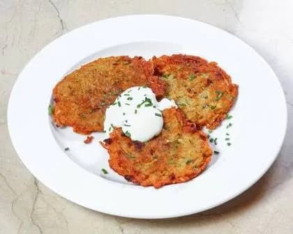 Deruny - potato pancakes 3 pcs .