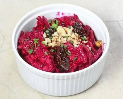 Boiled beetroot salad