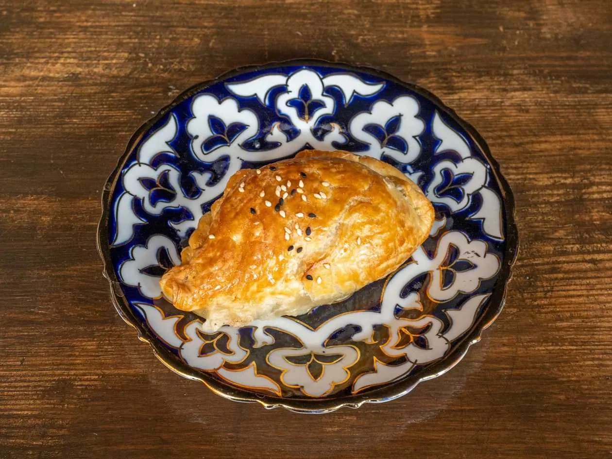 Samsa with Spinach and Cheese