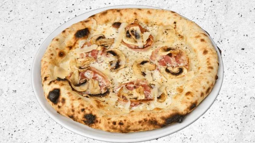Pizza Carbonara