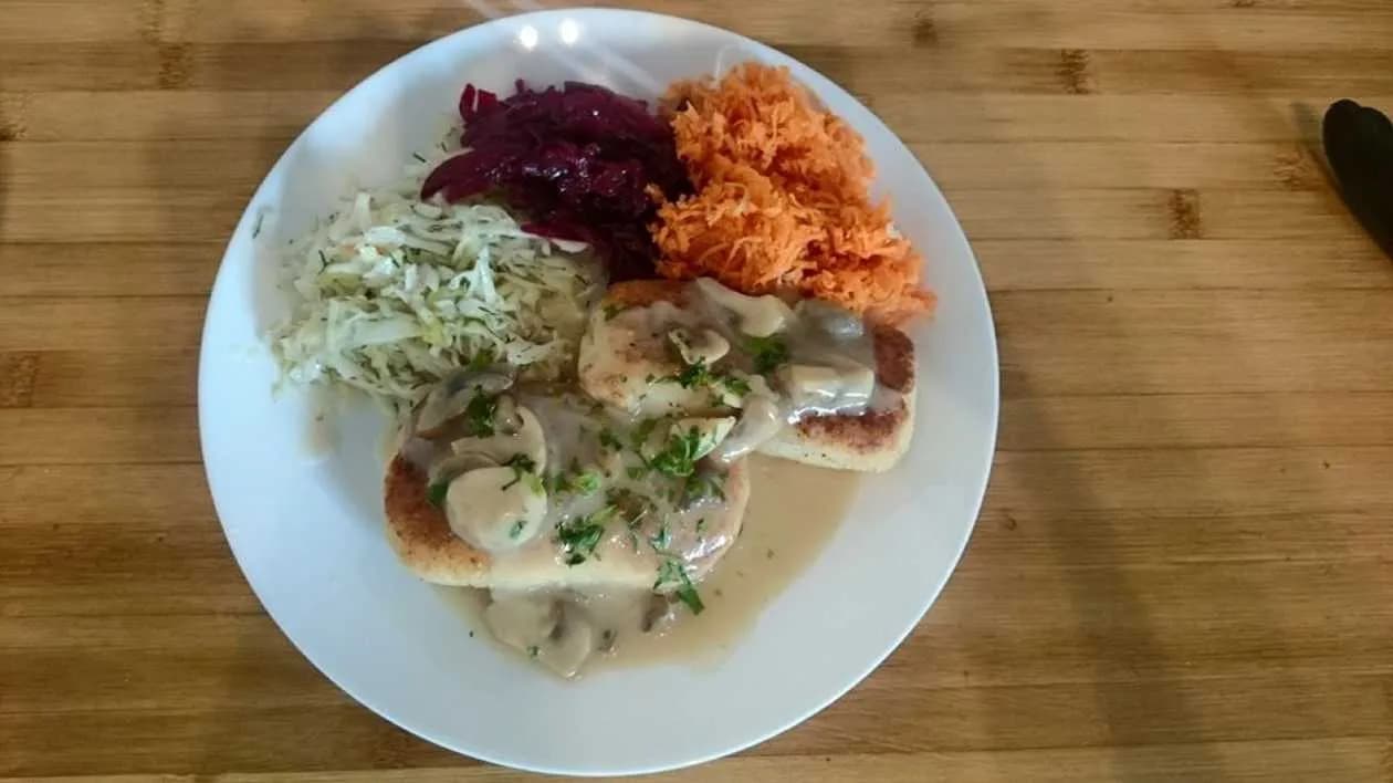 Wegetarian Cutlet with a Delicious Sauce 🌿