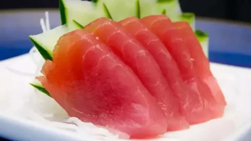 Sashimi tuńczyk duży 10 szt