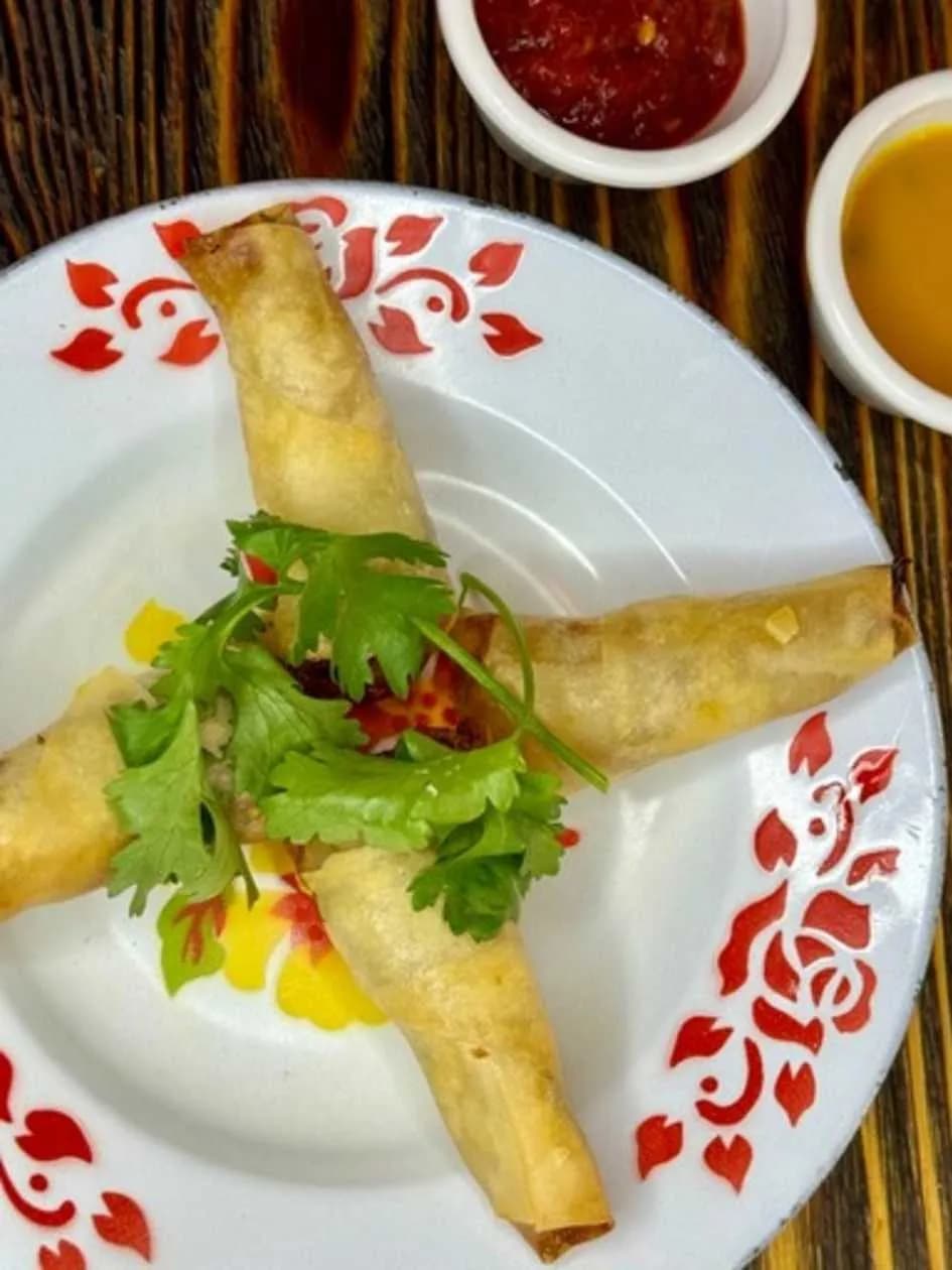 Fried Rolls with Shrimps 4pcs.