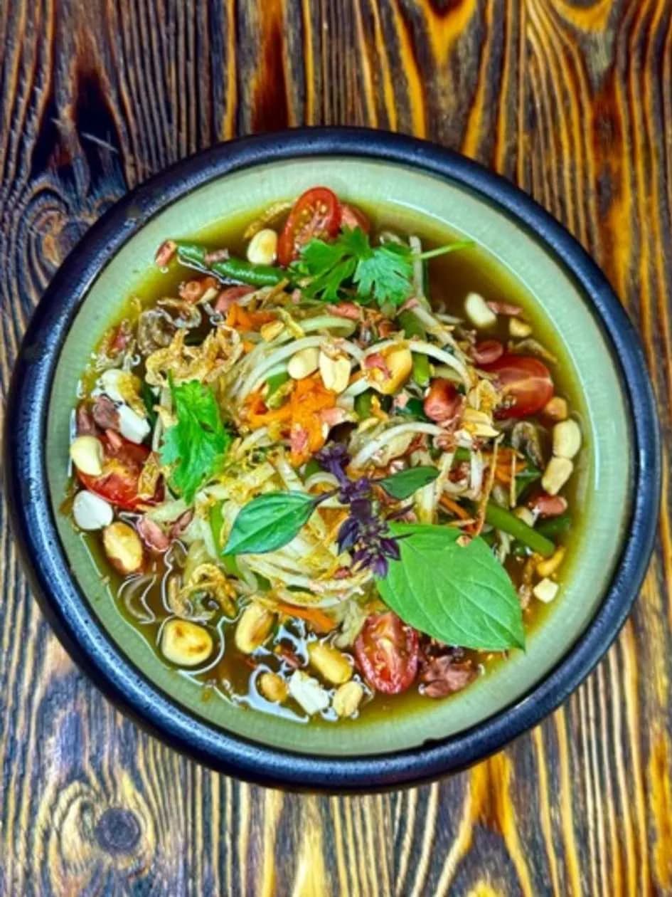Som Tam "Green Papaya" Salad