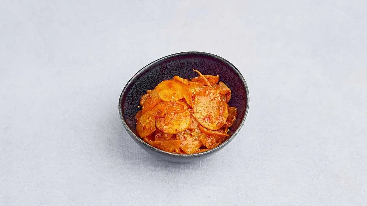 Kimchi z rzodkiewki