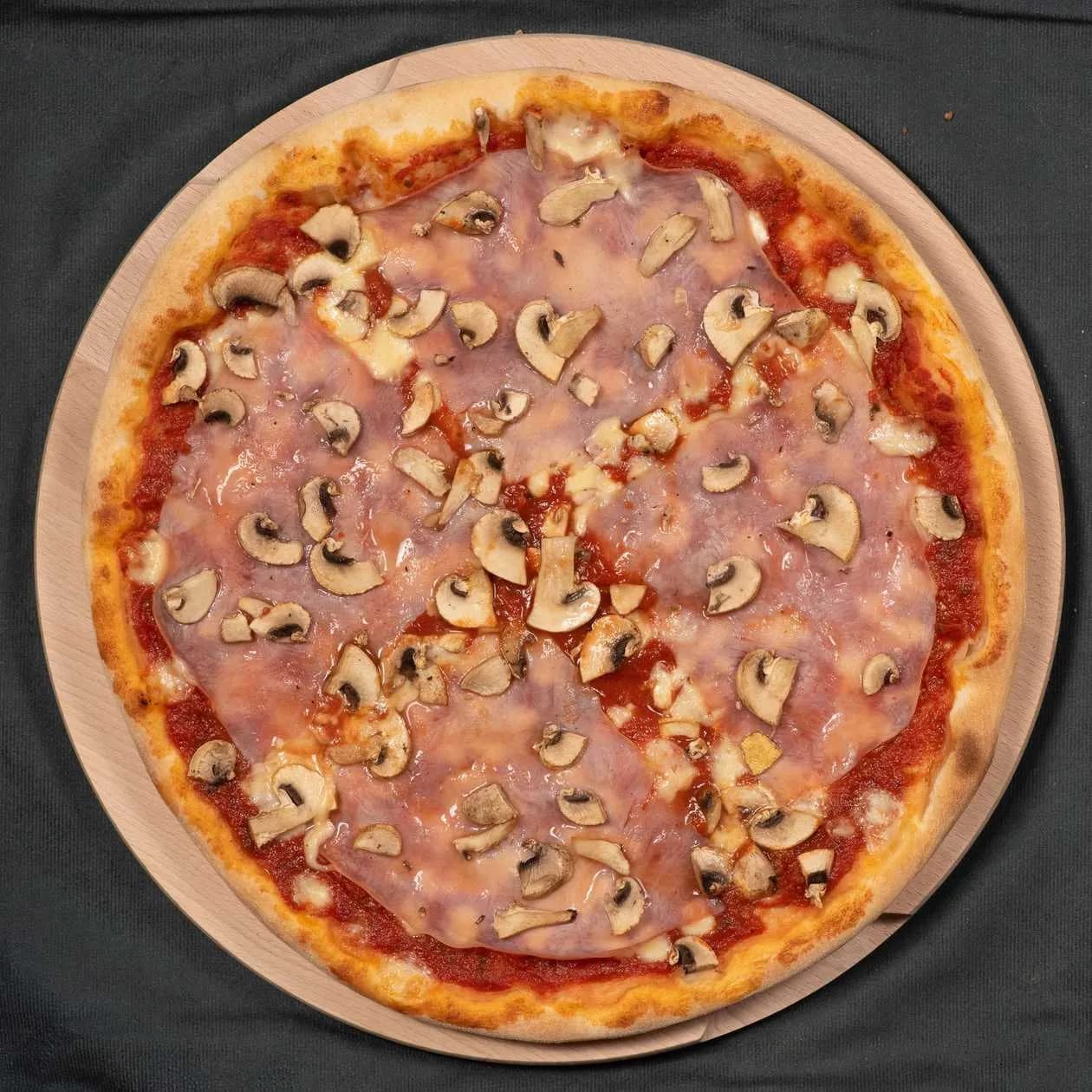 Prosciutto e Funghi