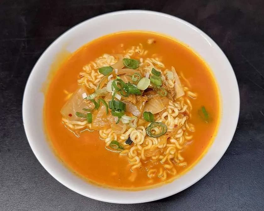 Zupa Kimchi Ra-Mion