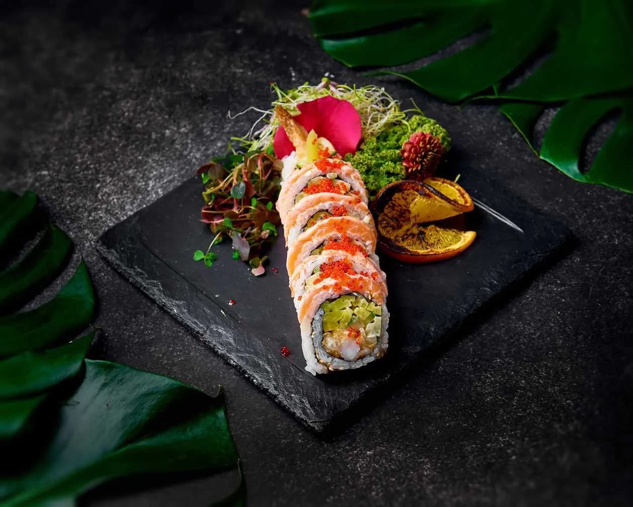 California Baked shrimp in tempura spicy mayo, tobiko (wrapped with fired salmon)