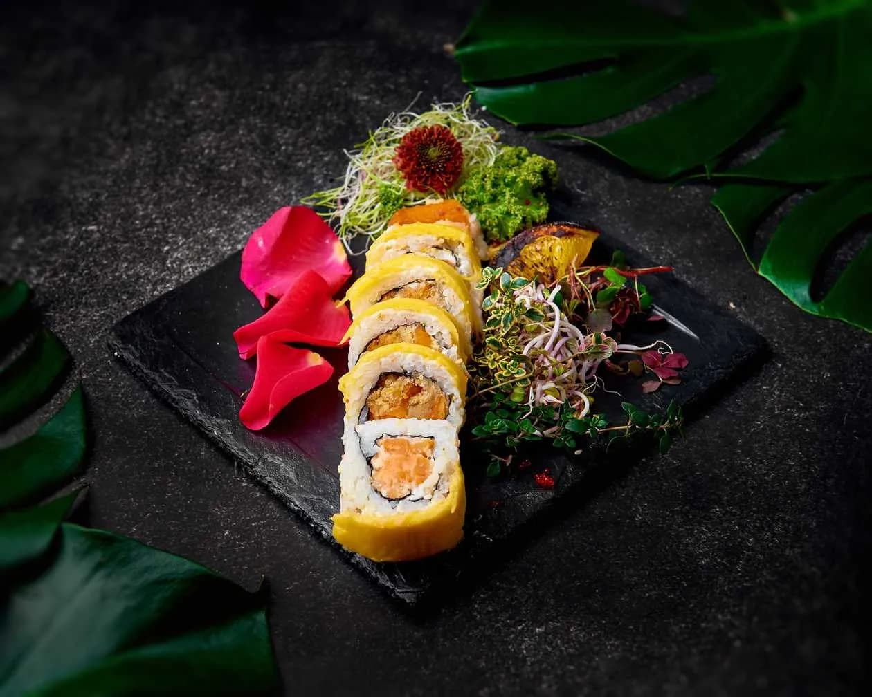 California Vege yam in tempura, philadelphia (wrapped with mango)