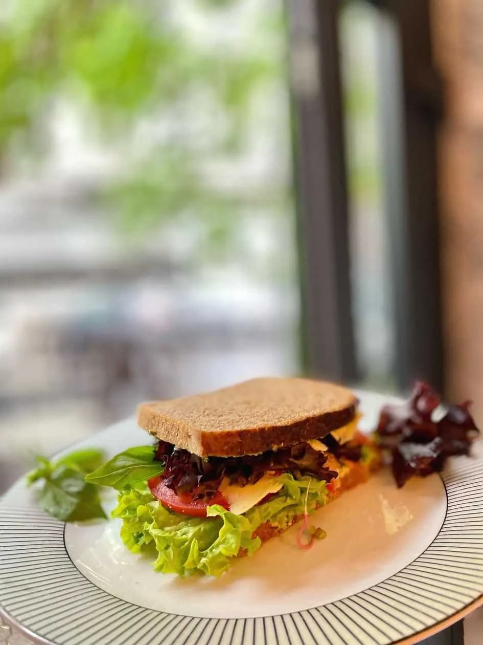 Pesto SANDWICH (vegan)