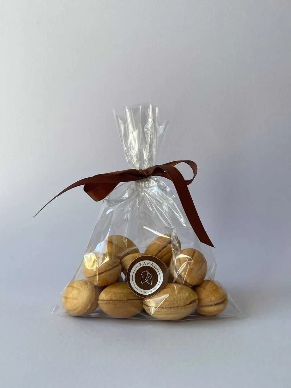 Nuts with Condensed Milk