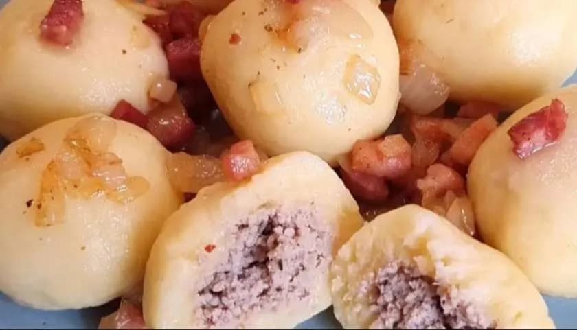 Silesian Dumplings with Meat